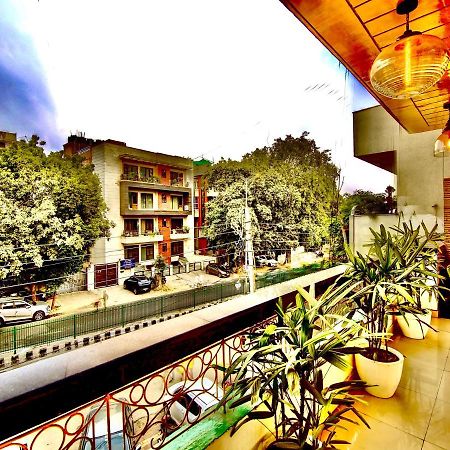 Lime Stays B&B Gk-2 At Greater Kailash Metro South Delhi Nearby Saket Select City Нью-Дели Экстерьер фото