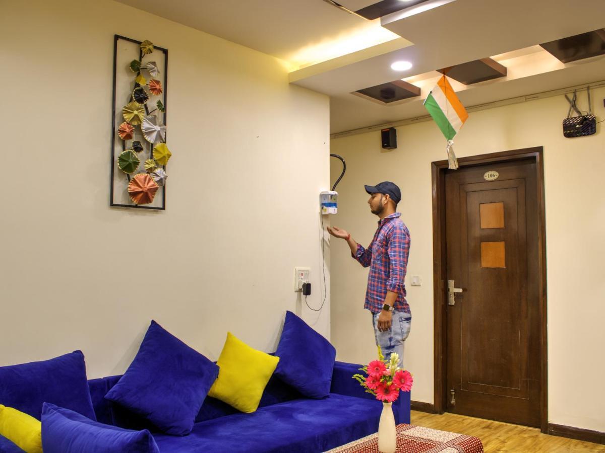 Lime Stays B&B Gk-2 At Greater Kailash Metro South Delhi Nearby Saket Select City Нью-Дели Экстерьер фото