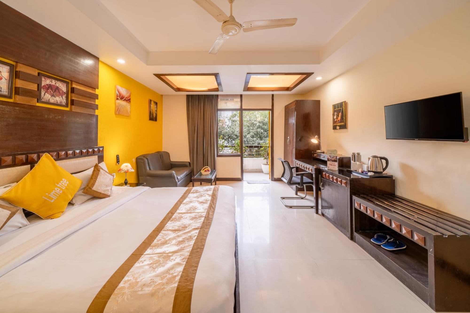 Lime Stays B&B Gk-2 At Greater Kailash Metro South Delhi Nearby Saket Select City Нью-Дели Экстерьер фото