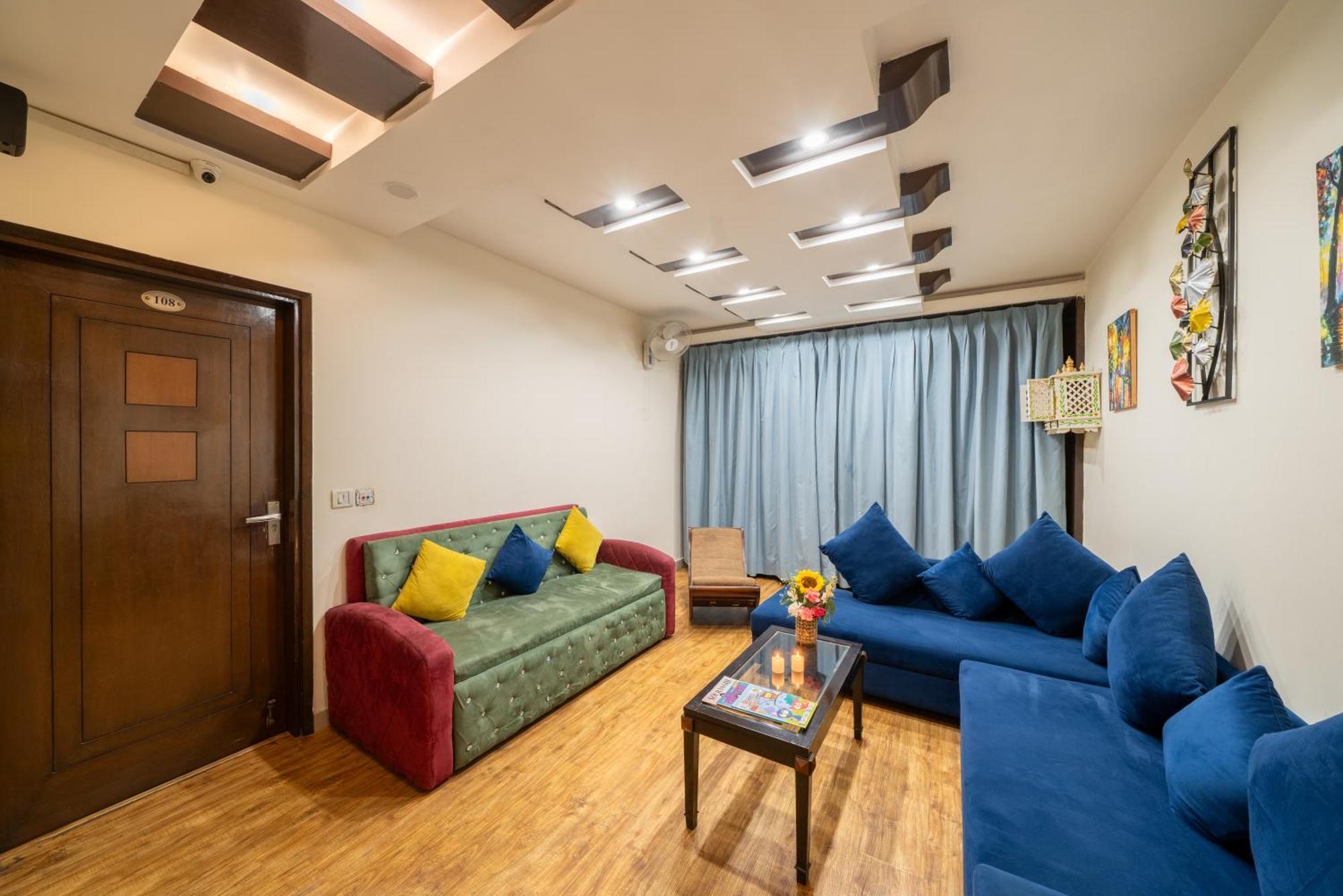 Lime Stays B&B Gk-2 At Greater Kailash Metro South Delhi Nearby Saket Select City Нью-Дели Экстерьер фото