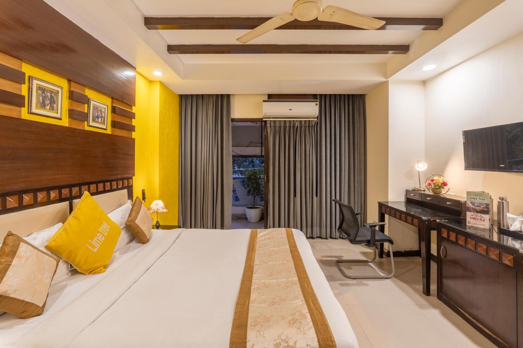 Lime Stays B&B Gk-2 At Greater Kailash Metro South Delhi Nearby Saket Select City Нью-Дели Экстерьер фото