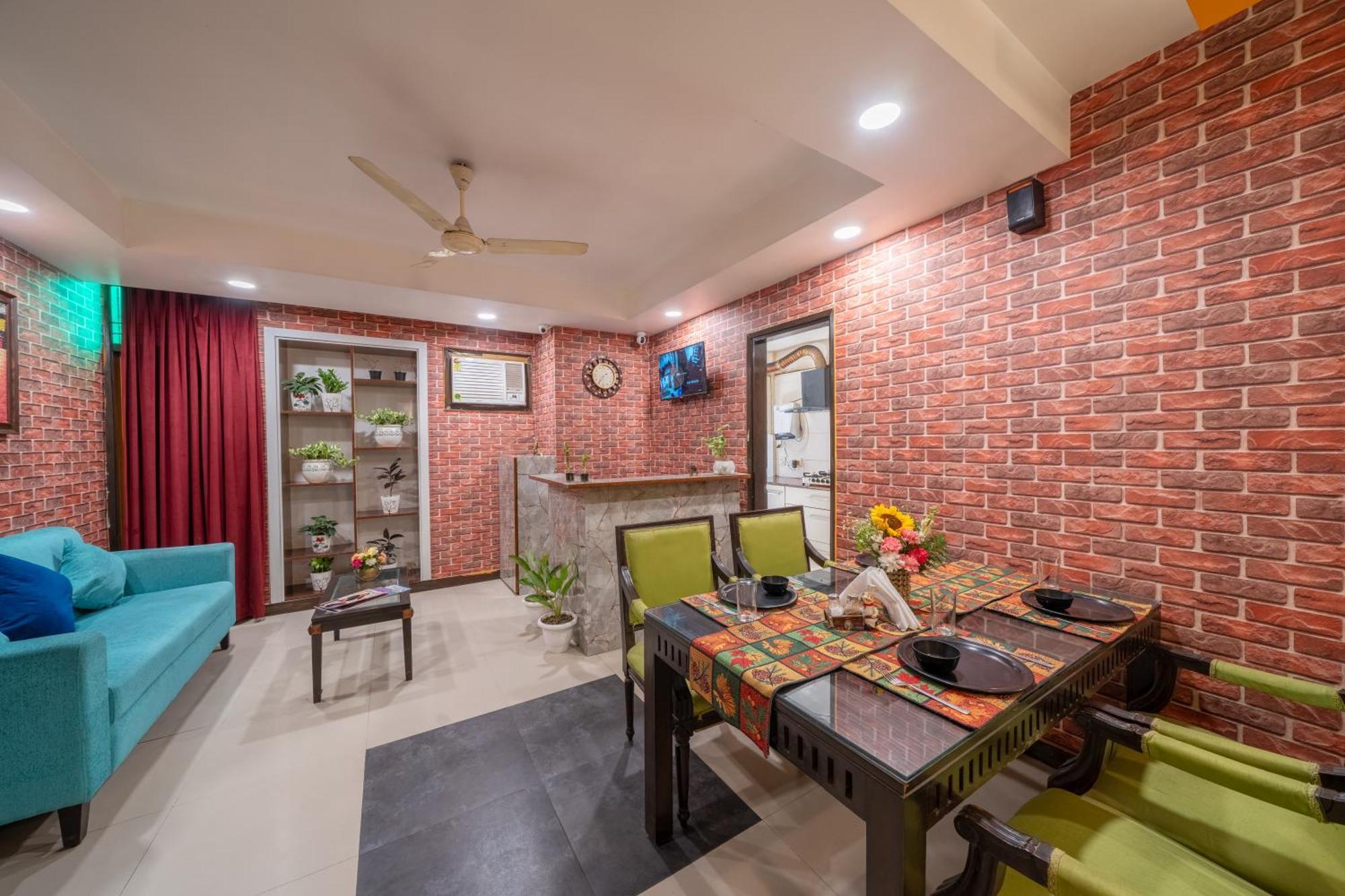 Lime Stays B&B Gk-2 At Greater Kailash Metro South Delhi Nearby Saket Select City Нью-Дели Экстерьер фото